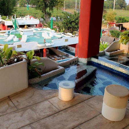 Mirabel Club Resort Pantai Jomtien Bagian luar foto
