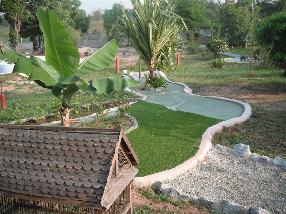 Mirabel Club Resort Pantai Jomtien Bagian luar foto