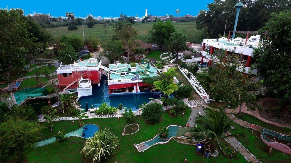 Mirabel Club Resort Pantai Jomtien Bagian luar foto