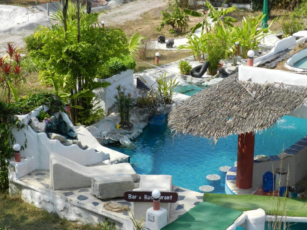 Mirabel Club Resort Pantai Jomtien Bagian luar foto