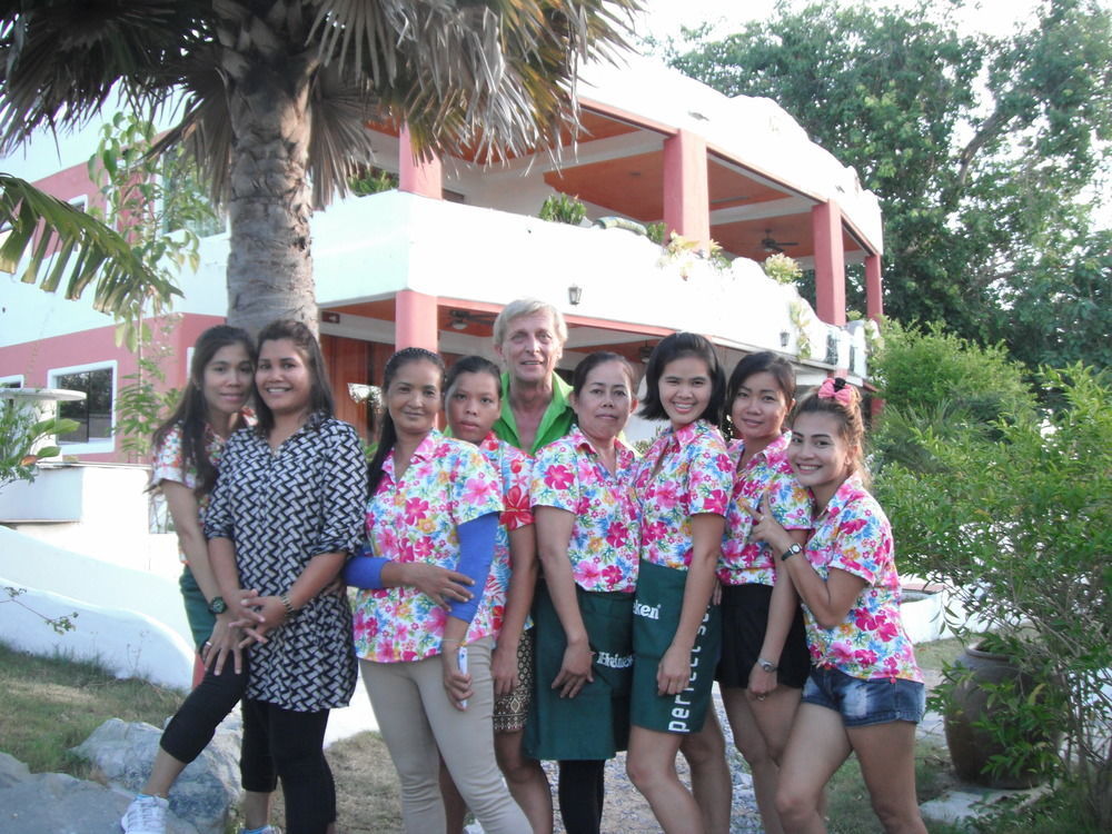 Mirabel Club Resort Pantai Jomtien Bagian luar foto