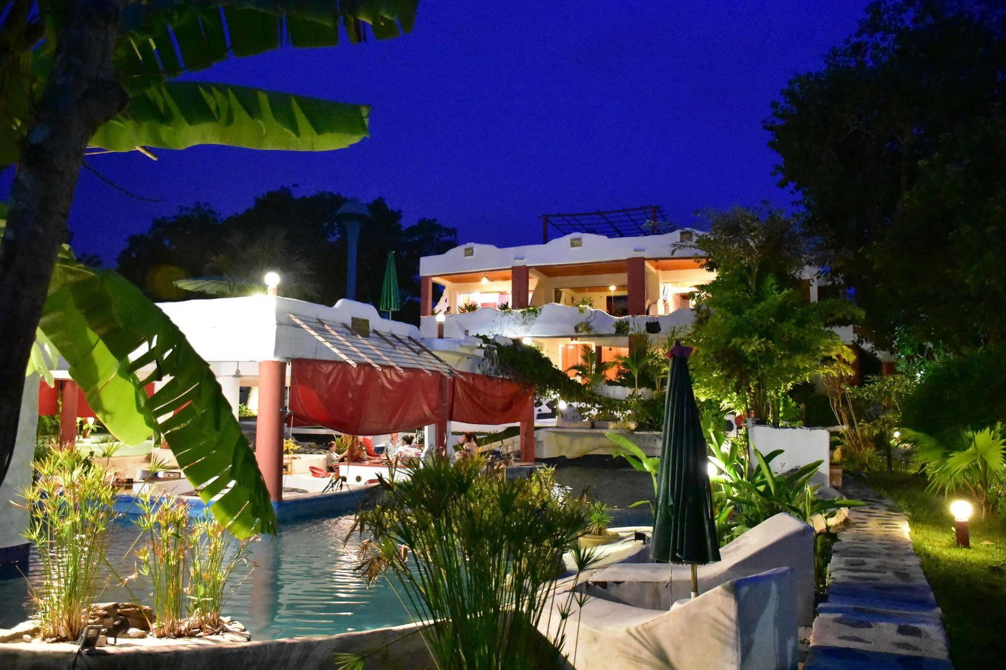Mirabel Club Resort Pantai Jomtien Bagian luar foto